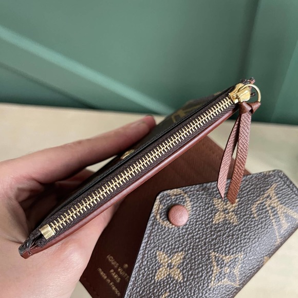 ❌SOLD❌Mint Louis Vuitton Victorine Wallet Monogram Compact MI4147 - Picture 14 of 16